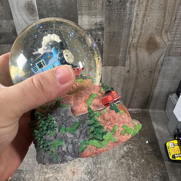 Thomas & Friends Musical Snow Globe - Works - Rare - Picture 8 of 9